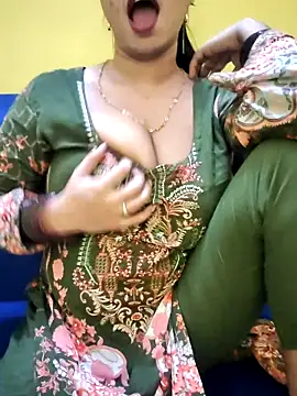 Haniya-143 online show from 5, 10, 2025