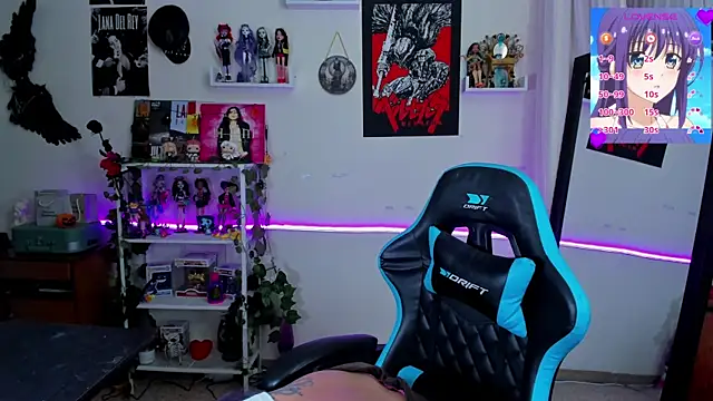 Snapshot of _sakae_ chatting on 5, 11, 2025 sakae online show from 5, 11, 2025