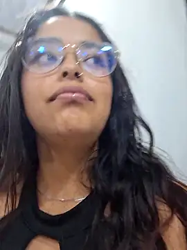 Snapshot of Ariana_Pierce chatting on 18, 3, 2025 Ariana Pierce online show from 18, 3, 2025