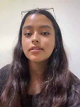 Snapshot of Ariana_Pierce chatting on 9, 5, 2026 Ariana Pierce online show from 9, 5, 2026
