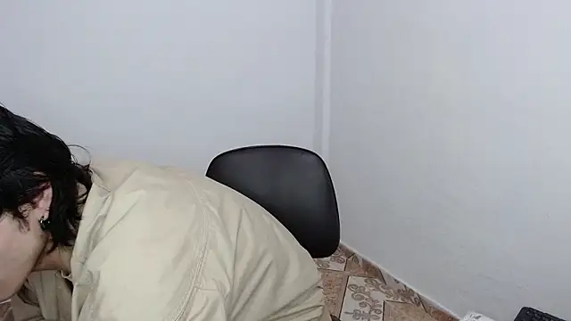 pervertsteens3 online show from 4, 2, 2026