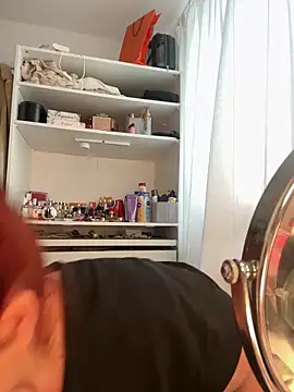 Engel mia online show from 27, 9, 2025