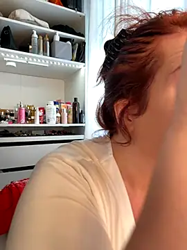 Engel mia online show from 16, 10, 2025