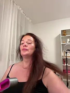 Engel mia online show from 27, 3, 2026