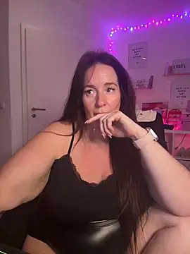 Engel mia online show from 26, 7, 2026