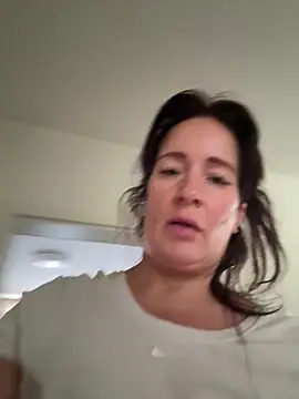 Engel mia online show from 28, 7, 2026