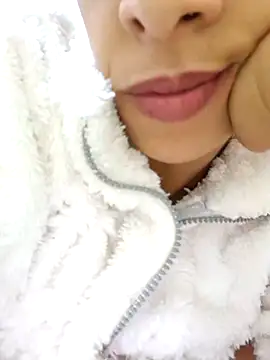 Linda-53 online show from 10, 1, 2025