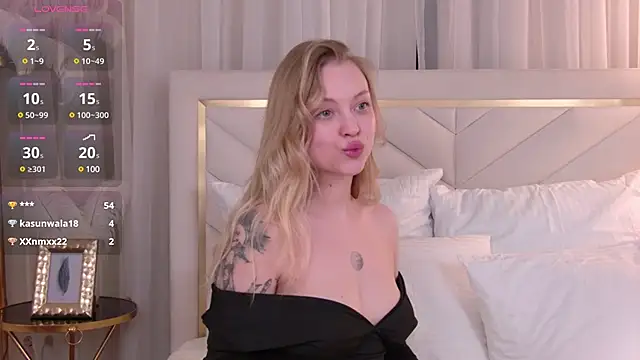 DorisHell online show from 6, 3, 2025