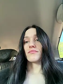 Mia Mia M online show from 16, 7, 2026