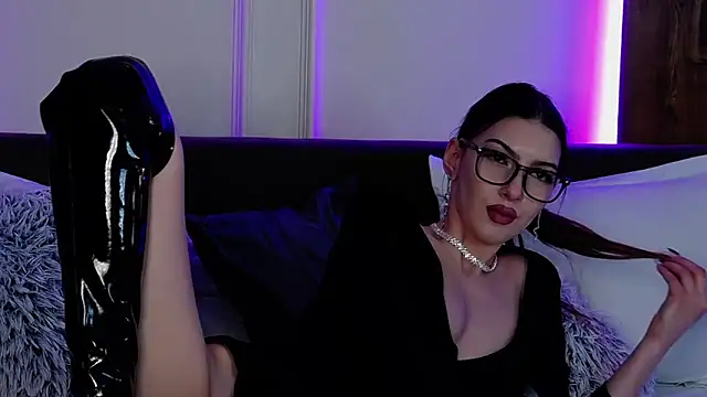 SkylerSpark online show from 13, 3, 2025