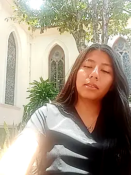 CarlaAlvez online show from 23, 9, 2025