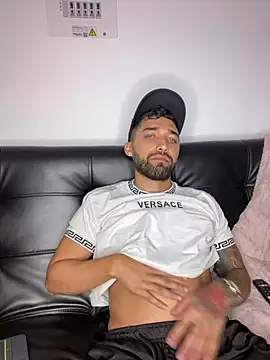 Sweet and caramel online show from 5, 2, 2025