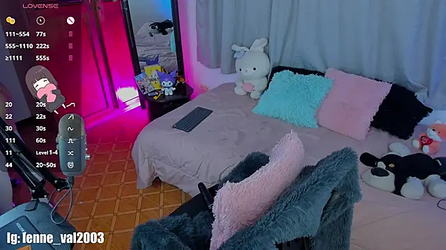 Lenneval1 online show from 1, 3, 2025