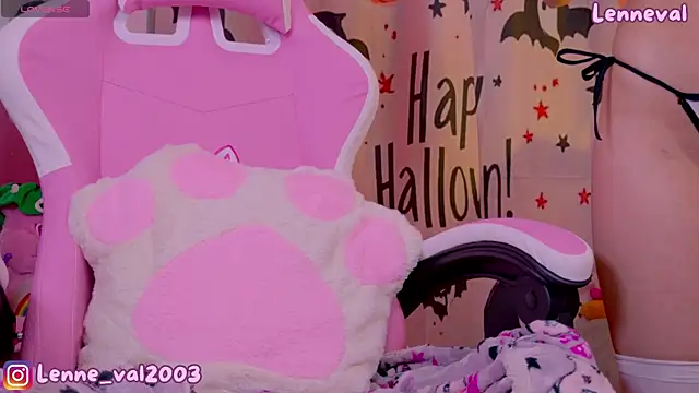 Lenneval1 online show from 6, 10, 2025