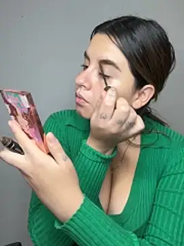 SaraBraun  online show from 22, 4, 2026