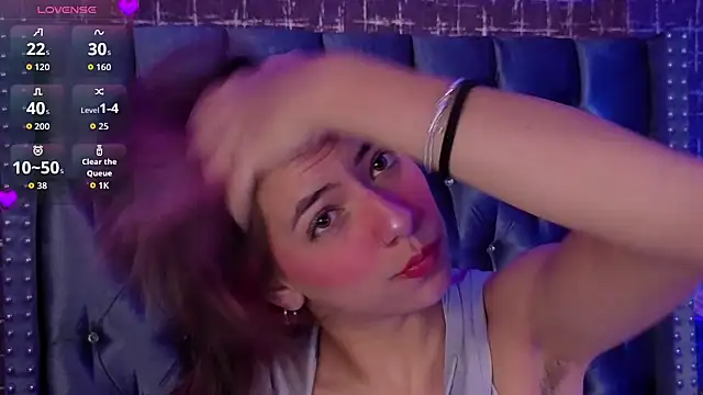 ArtemisaBlake online show from 15, 9, 2025