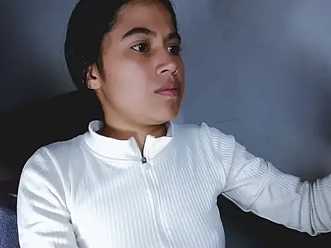 brihanna lena online show from 30, 4, 2026
