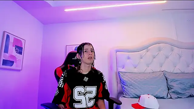 sett and gwen online show from 19, 12, 2024