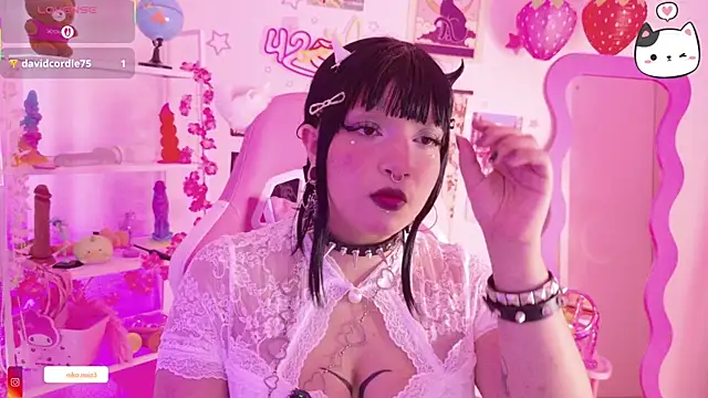 Snapshot of lady_noize chatting on 23, 7, 2026 lady noize online show from 23, 7, 2026