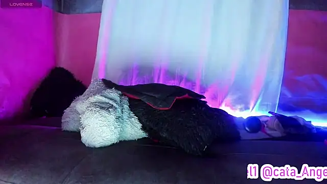 Snapshot of Cata-angel chatting on 7, 2, 2025 Cata-angel online show from 7, 2, 2025