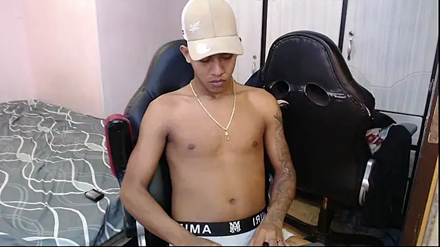 mr stiven  online show from 2, 2, 2025