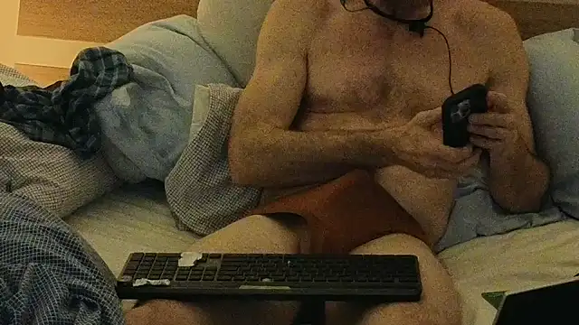 Twowellshapedheads online show from 31, 3, 2026