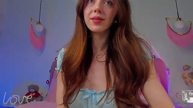 ElsaYoung online show from 2, 3, 2025