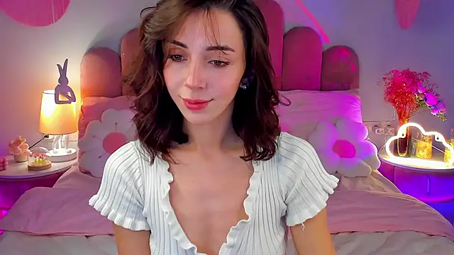 ElsaYoung online show from 11, 10, 2025