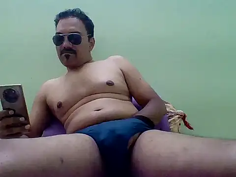 farhaanmacho online show from 10, 11, 2025