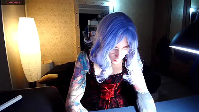 Snapshot of Julia_dolls chatting on 20, 12, 2025 Julia dolls online show from 20, 12, 2025