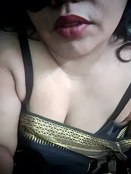 Snapshot of Oeshi chatting on 12, 1, 2026 Oeshi online show from 12, 1, 2026