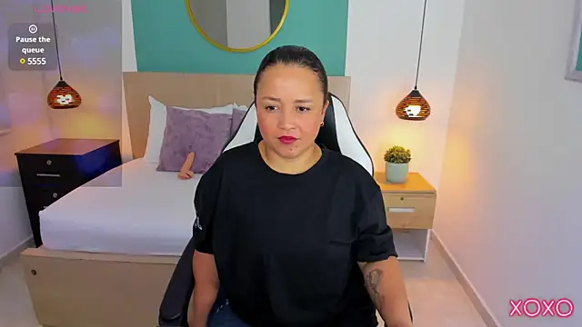 linda rios  online show from 31, 1, 2025