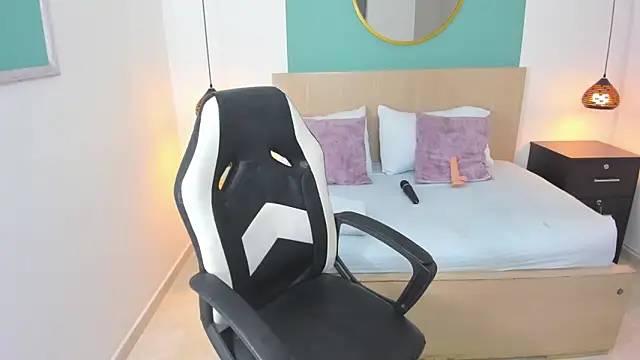 linda rios  online show from 6, 2, 2025