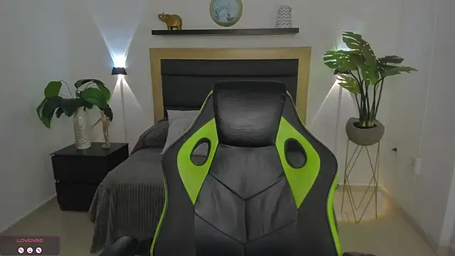 catleya 0 online show from 22, 2, 2025