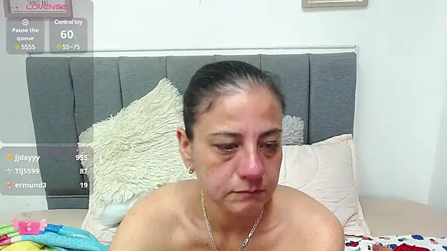 Snapshot of sasi_luna chatting on 15, 2, 2025 sasi luna online show from 15, 2, 2025