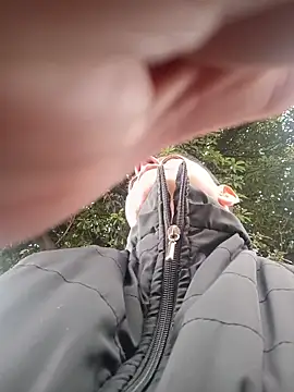 sasi luna online show from 25, 4, 2026