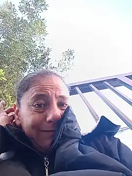 Snapshot of sasi_luna chatting on 11, 6, 2026 sasi luna online show from 11, 6, 2026