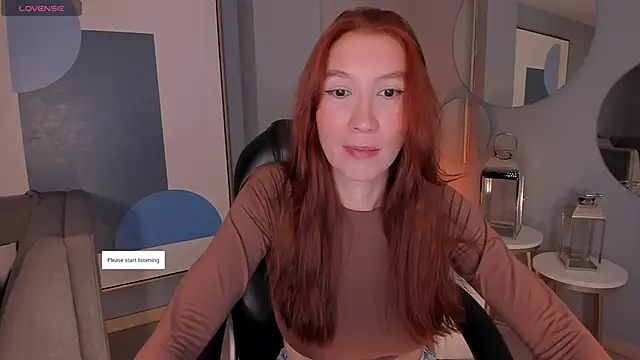 MiaFarrell  online show from 24, 4, 2026