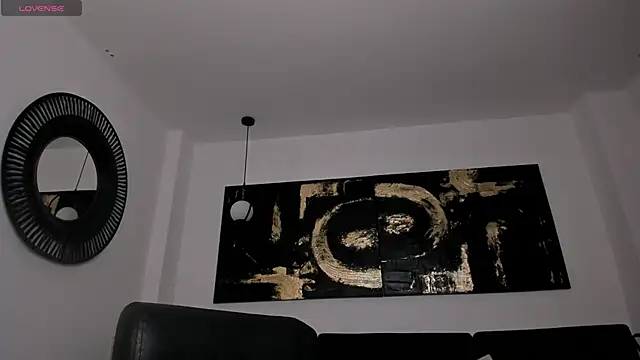 BellaCarteer  online show from 12, 2, 2025