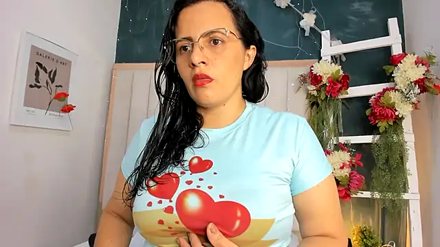africa holmes online show from 29, 7, 2026