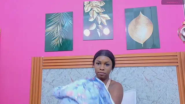 kinkyandsavage online show from 24, 4, 2026