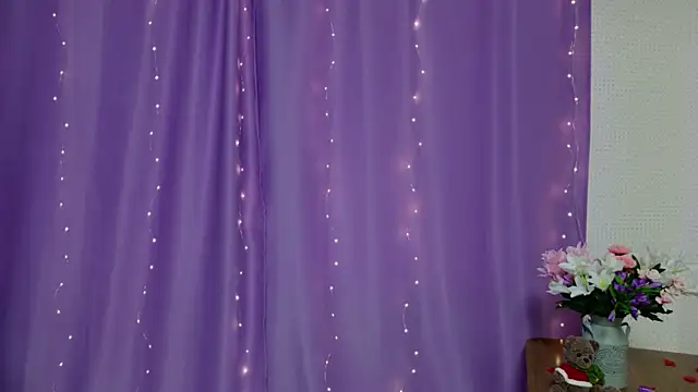 Lana  Cute  online show from 21, 4, 2026