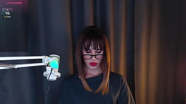 Cassie Bae online show from 18, 3, 2025