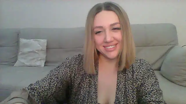 VickyLove047 online show from 5, 2, 2025