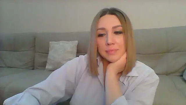 VickyLove047 online show from 9, 2, 2025