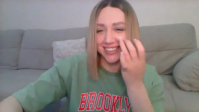 VickyLove047 online show from 27, 2, 2025