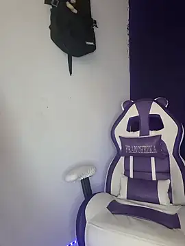 franchezkavegaaa online show from 2, 2, 2025