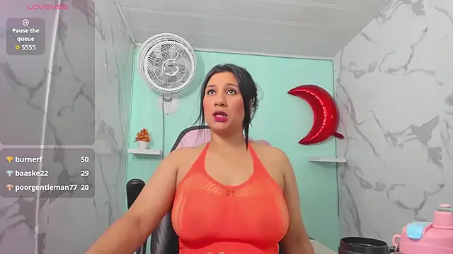 Snapshot of karime_sexygirl chatting on 2, 12, 2025 karime sexygirl online show from 2, 12, 2025