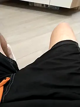 Snapshot of Dannydy2015 chatting on 15, 2, 2026 Dannydy2015 online show from 15, 2, 2026