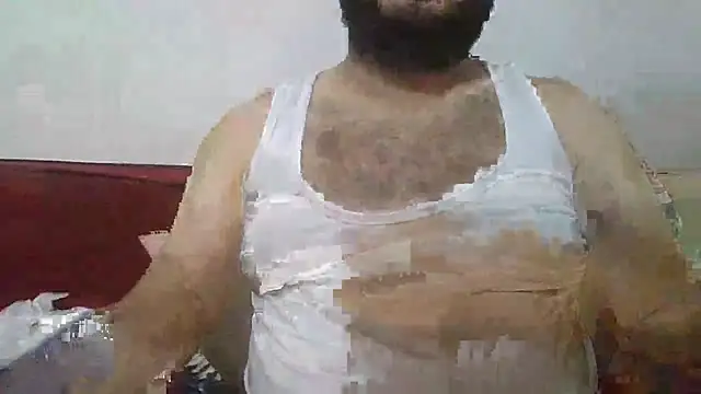 UrfavSlaveBitch online show from 17, 5, 2026